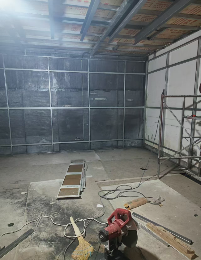 阳江SRT室治疗室铅板施工